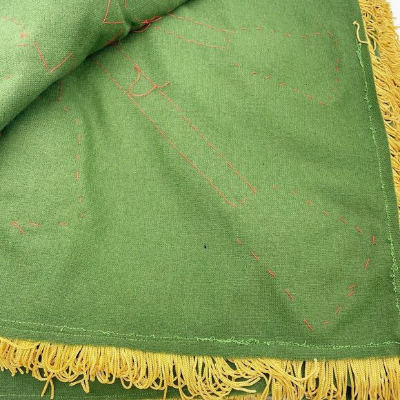 Vintage Midcentury Christmas Tablecloth Green Red Sequin Bells Gold Fringe Xmas - Picture 5 of 6